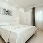 Apartmán Eden *
